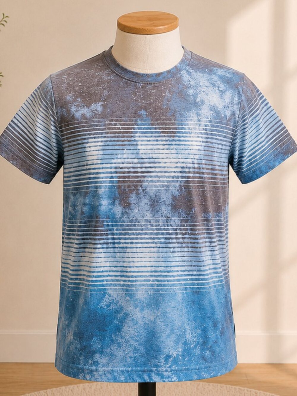 UNIVIBE Boys Blue Gray Tie-Dye Striped Short Sleeve Tee Size M NWOT